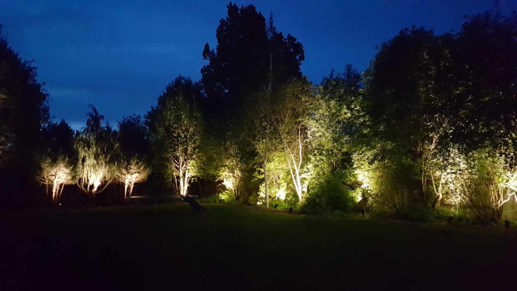 garden light installation